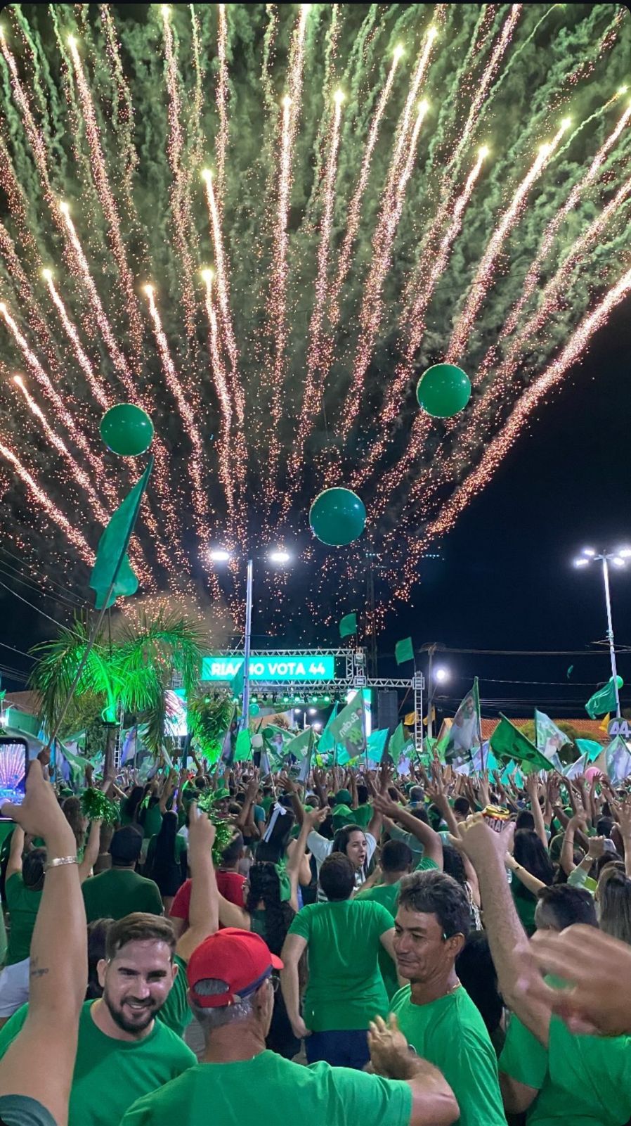 Em último evento Eudim arrasta multidão e mostra favoritismo