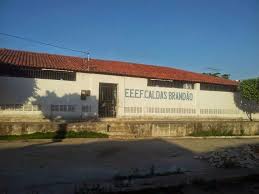 Governo do Estado da Paraíba manda fechar Escola Estadual de Caldas Brandão